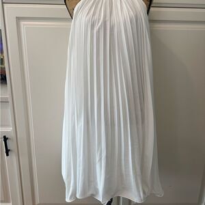 Elegant White Pleated Dress